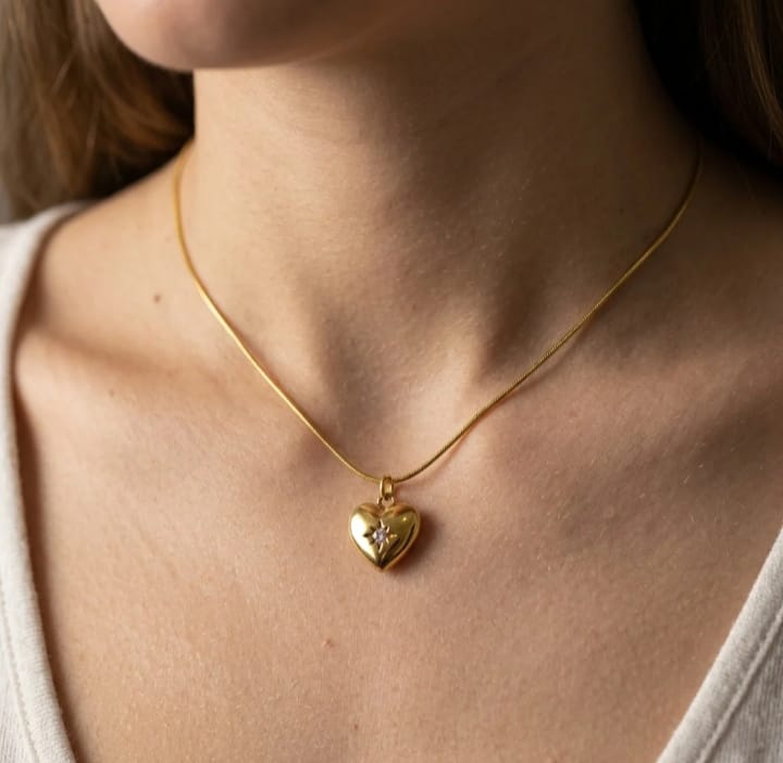 Anti-Tarnish 18K Gold-Plated Heart Pendant Chain